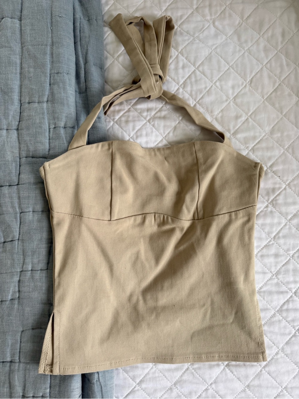Edikted Dara Halter Top Beige XS